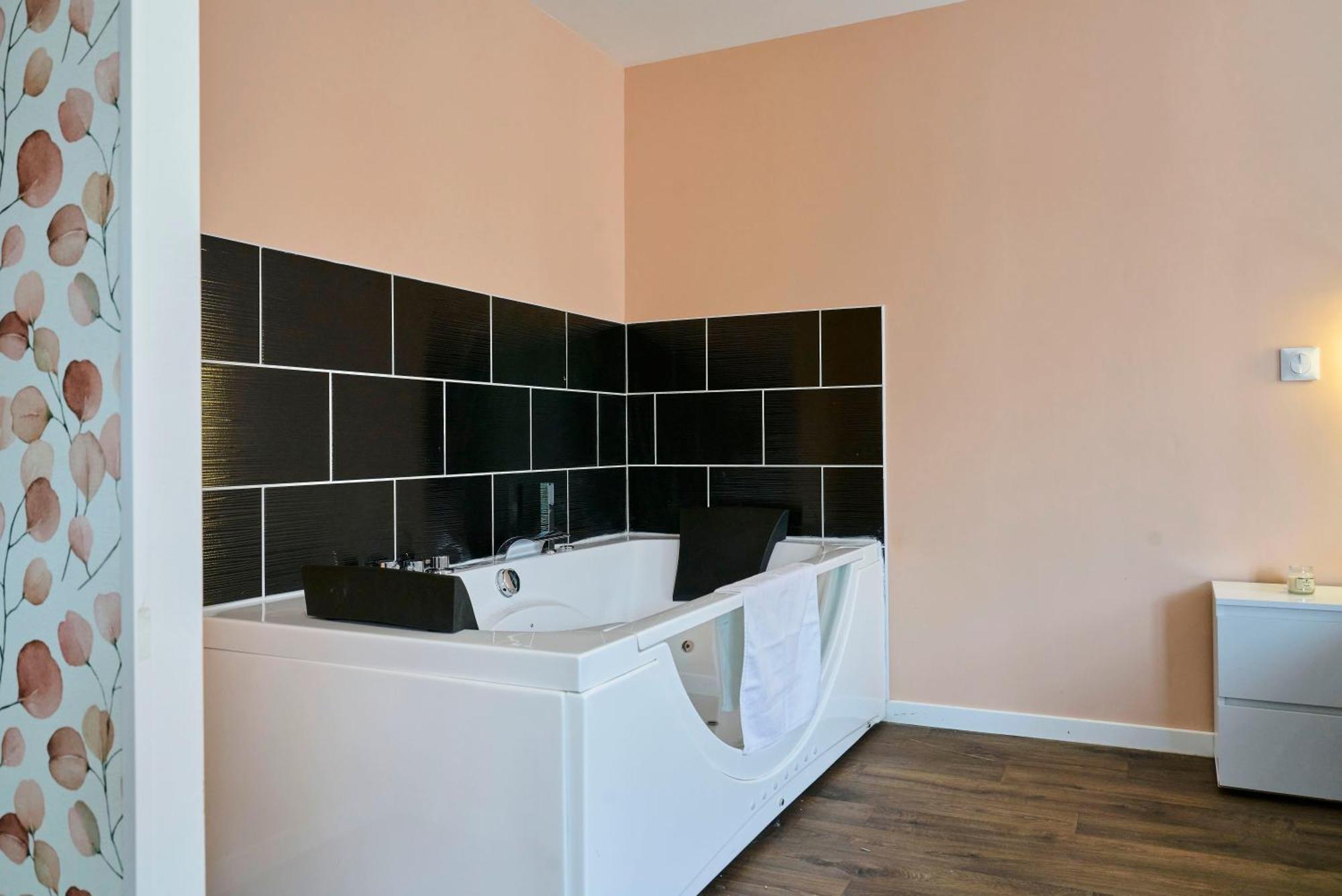 Ng Prestige L Lille L Tourcoing - Bouvines Balneo 아파트 외부 사진